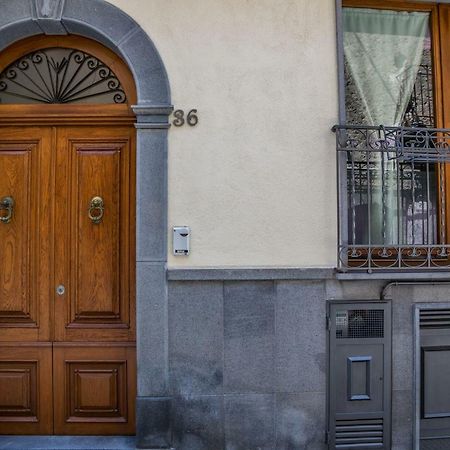 B&B Cortile Aurora Bronte Buitenkant foto